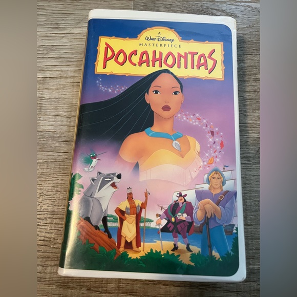 Disney Other - Disney VHS Pochahontas